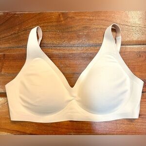 Knix Bra Size XS+ Padded Wireless
Mocha Stretch Comfort Full Coverage